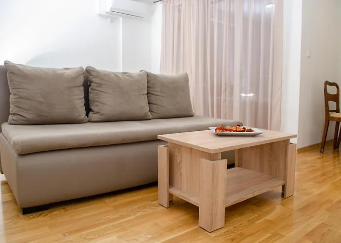 Re3ca Διαμέρισμα *